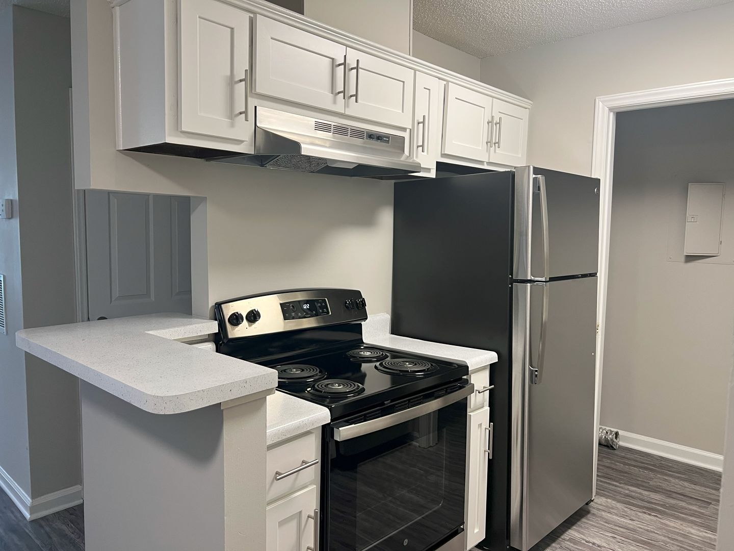 Greensboro Apartment: 3712 West Ave