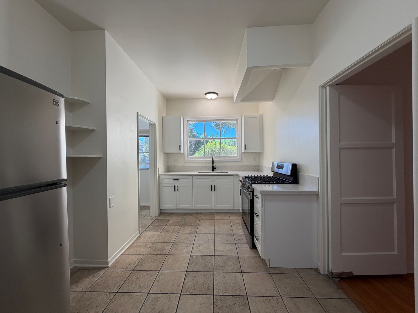 Pasadena Apartment: 1156-1162 E. Orange Grove Blvd.