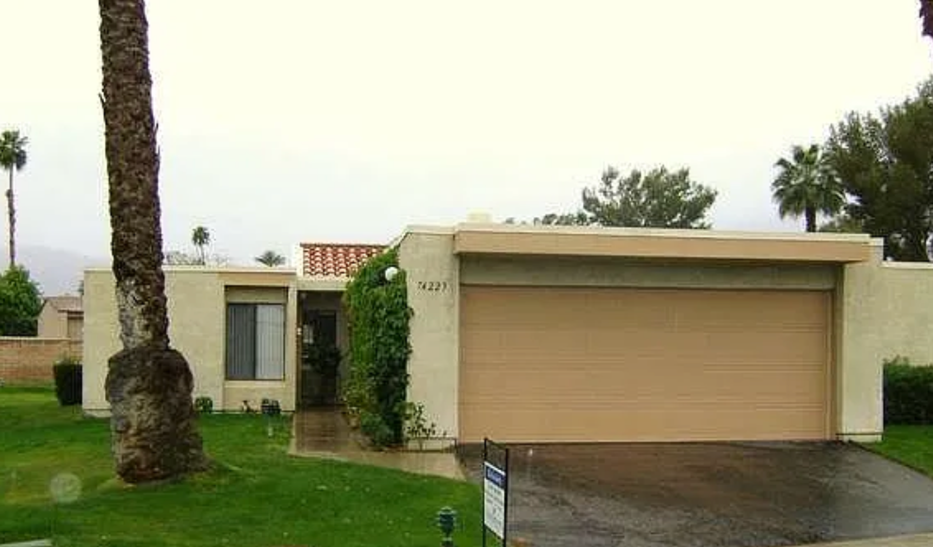 Palm Desert Condo: 74223 Santa Rosa Circle