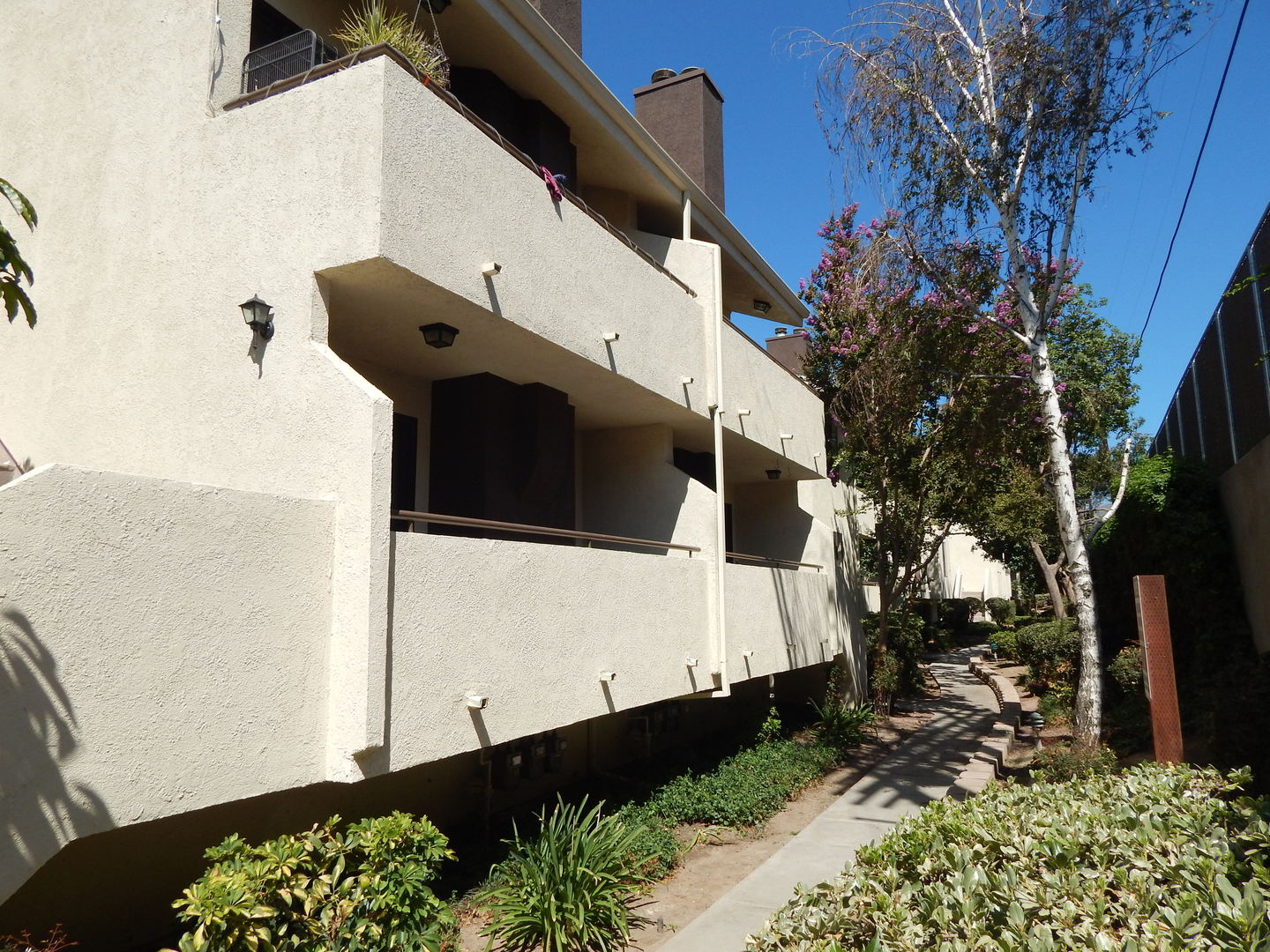 Sylmar House: 13825 Beaver Street #89