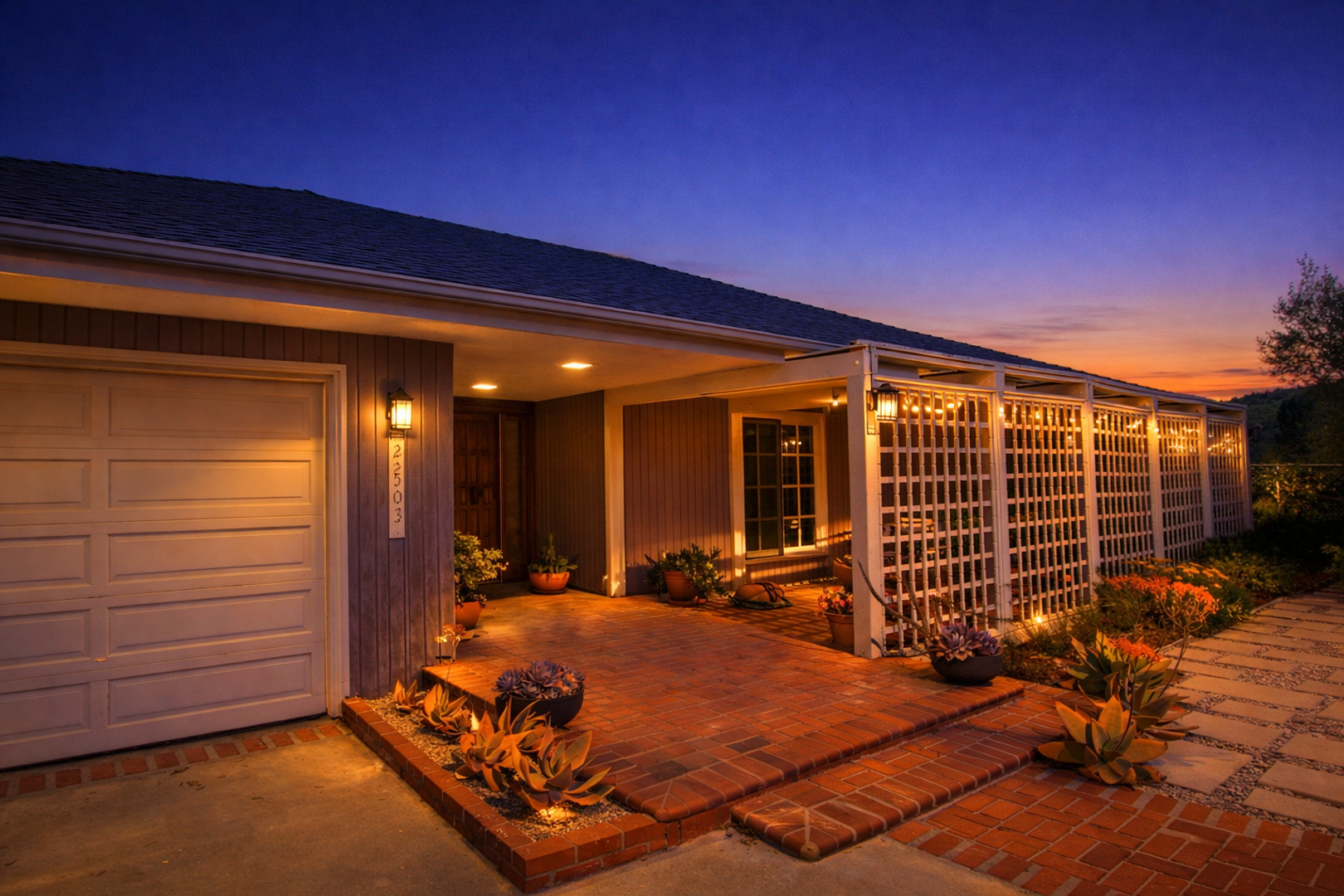 Calabasas House: 22503 Charlestown Dr