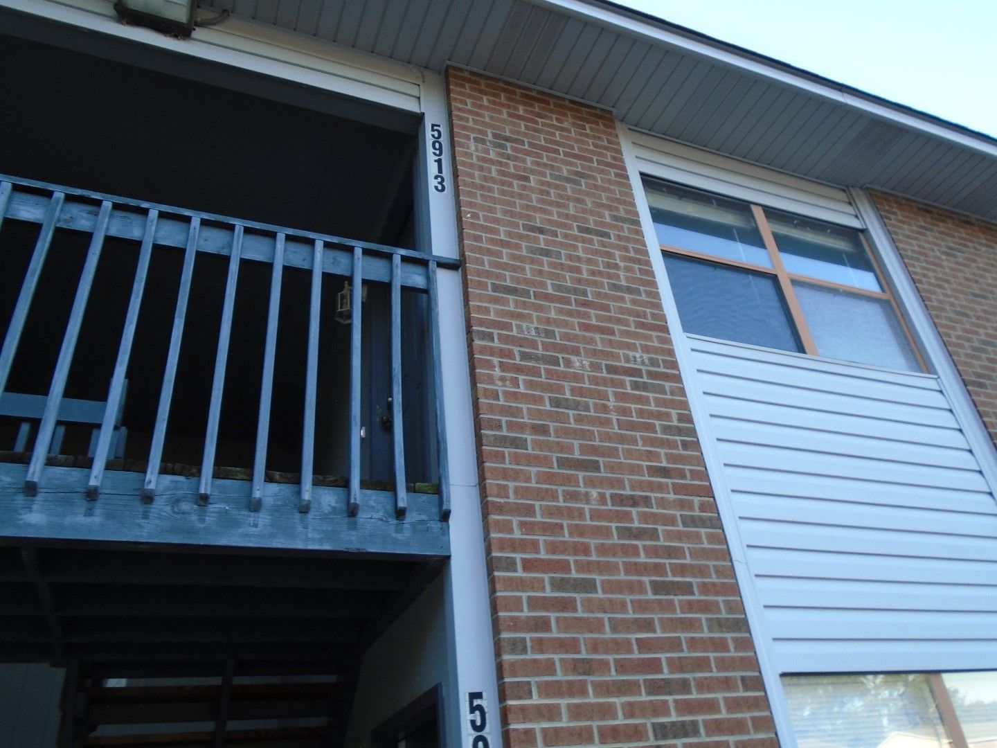 Hope Mills House: 5913 Labonte Dr.