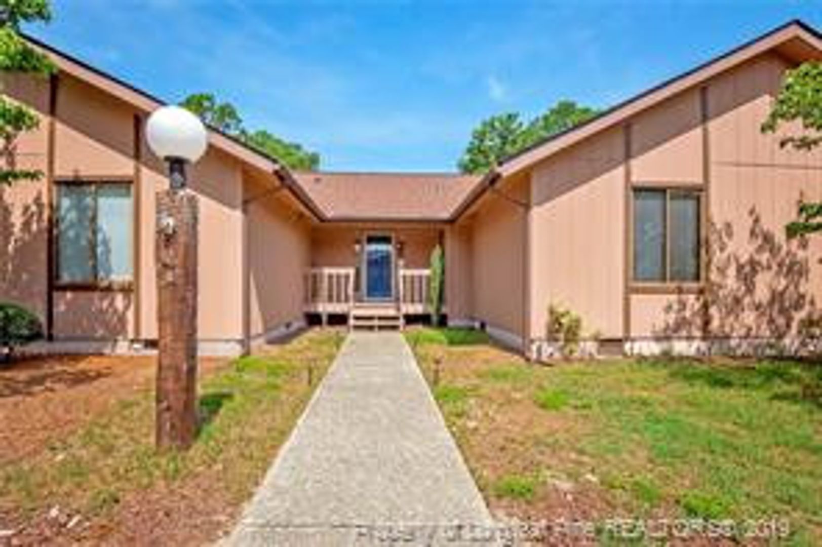 Fayetteville House: 6731 Irongate Dr.