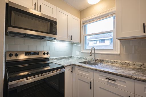 Renovated 1 Bedroom Apartment – photo 1