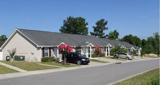 302 Parade Court - 302 Parade Court