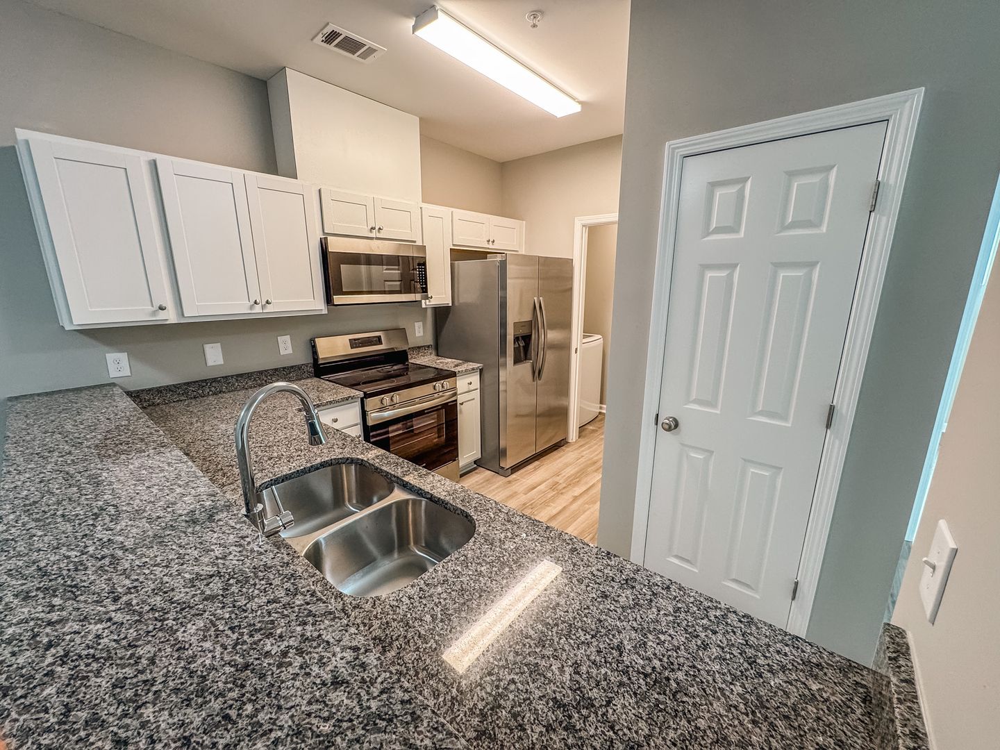 Beaufort Apartment: 2305 Pine Court S.