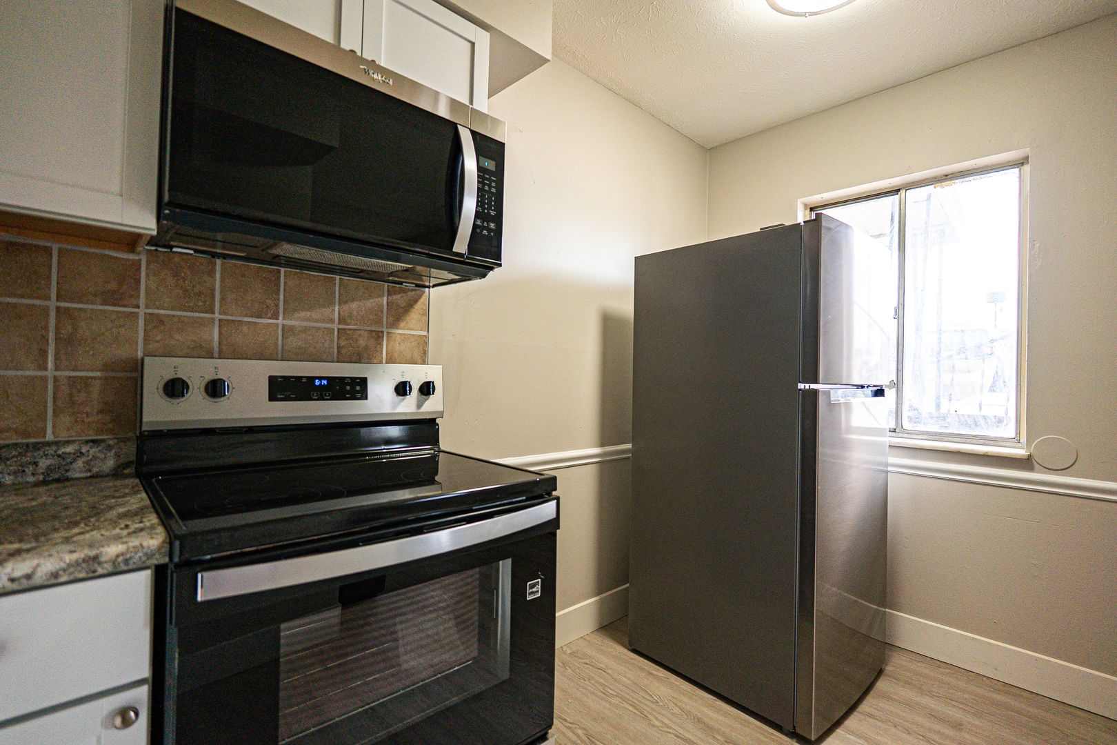 Akron Apartment: 733-743 E Wilbeth Rd