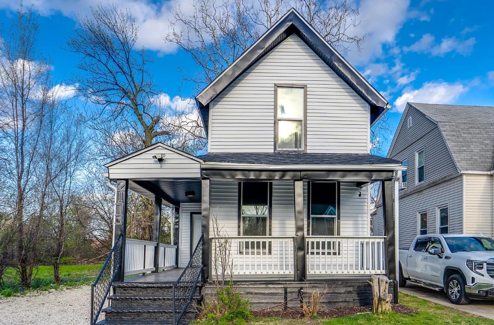 2173 E 73rd St 2 of 12