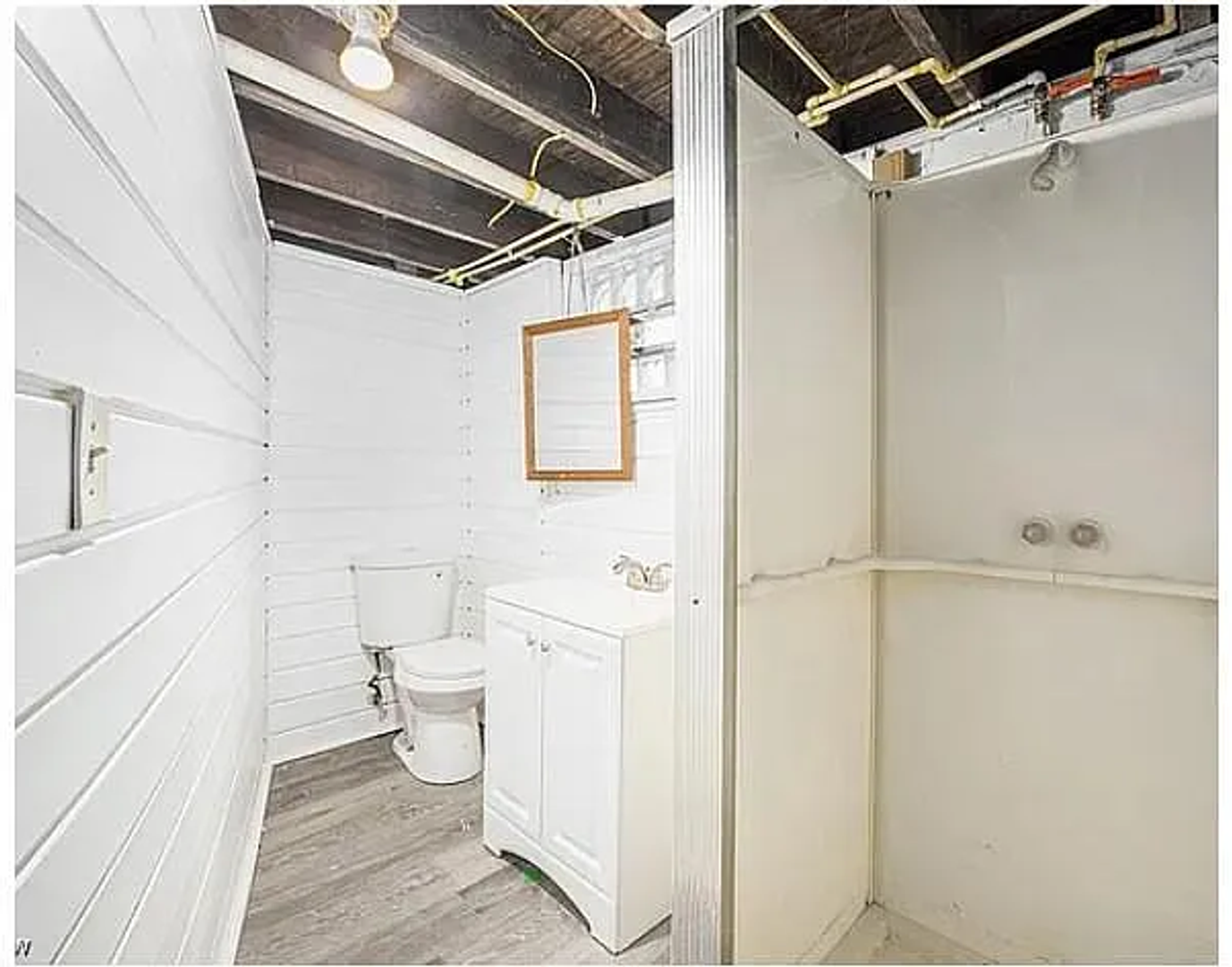Maple Heights House: 16174 Friend Ave