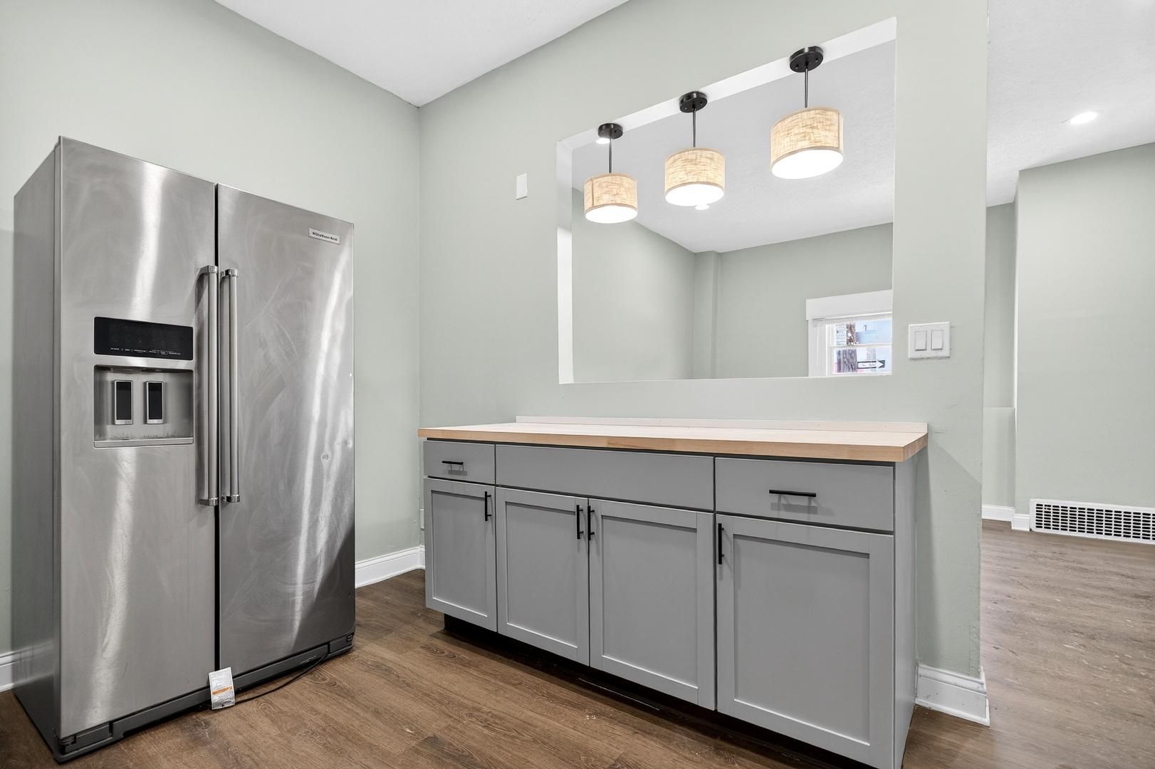 Cleveland Apartment: 3356 W 44th St