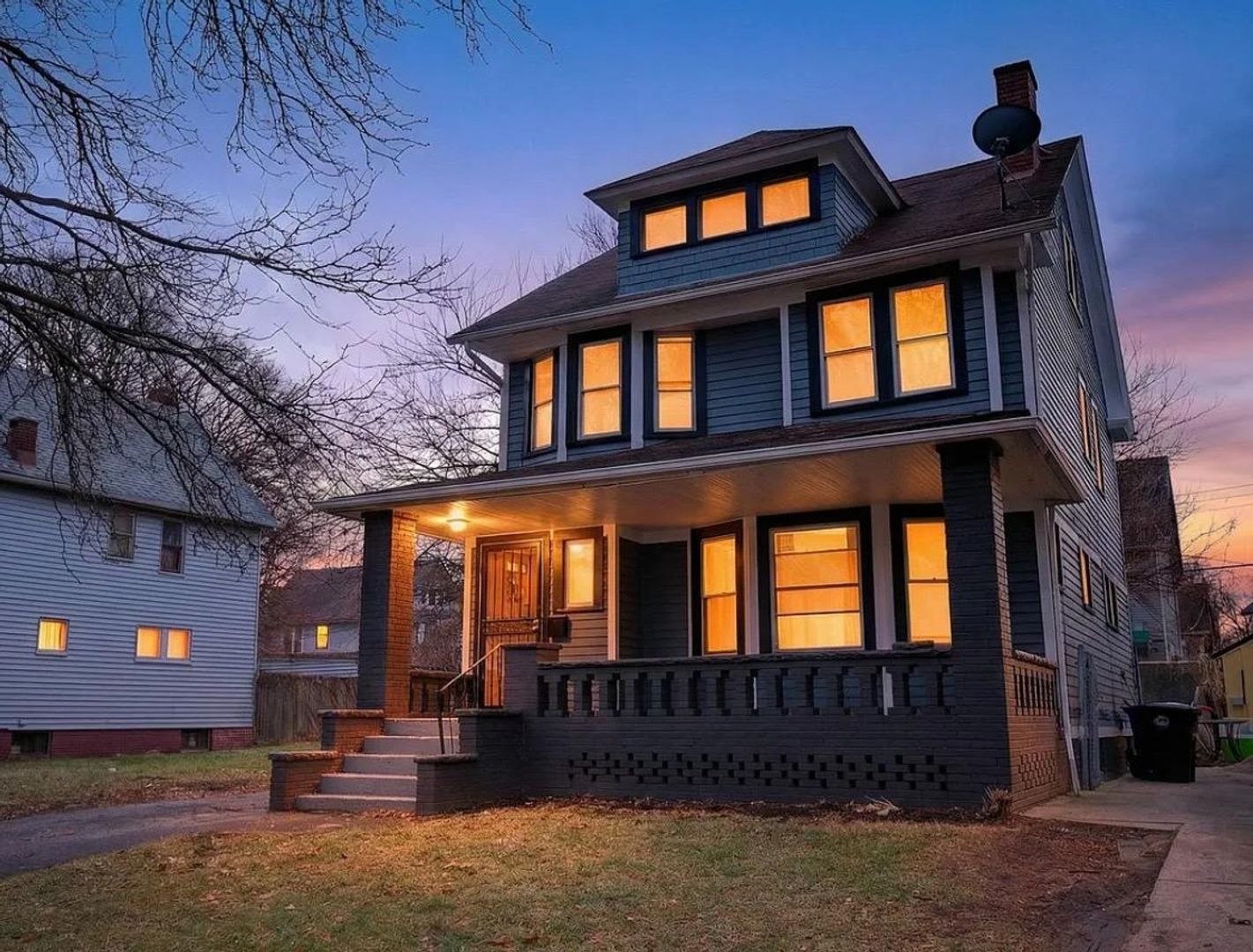 Cleveland House: 10100 Yale Ave - 10100 Yale