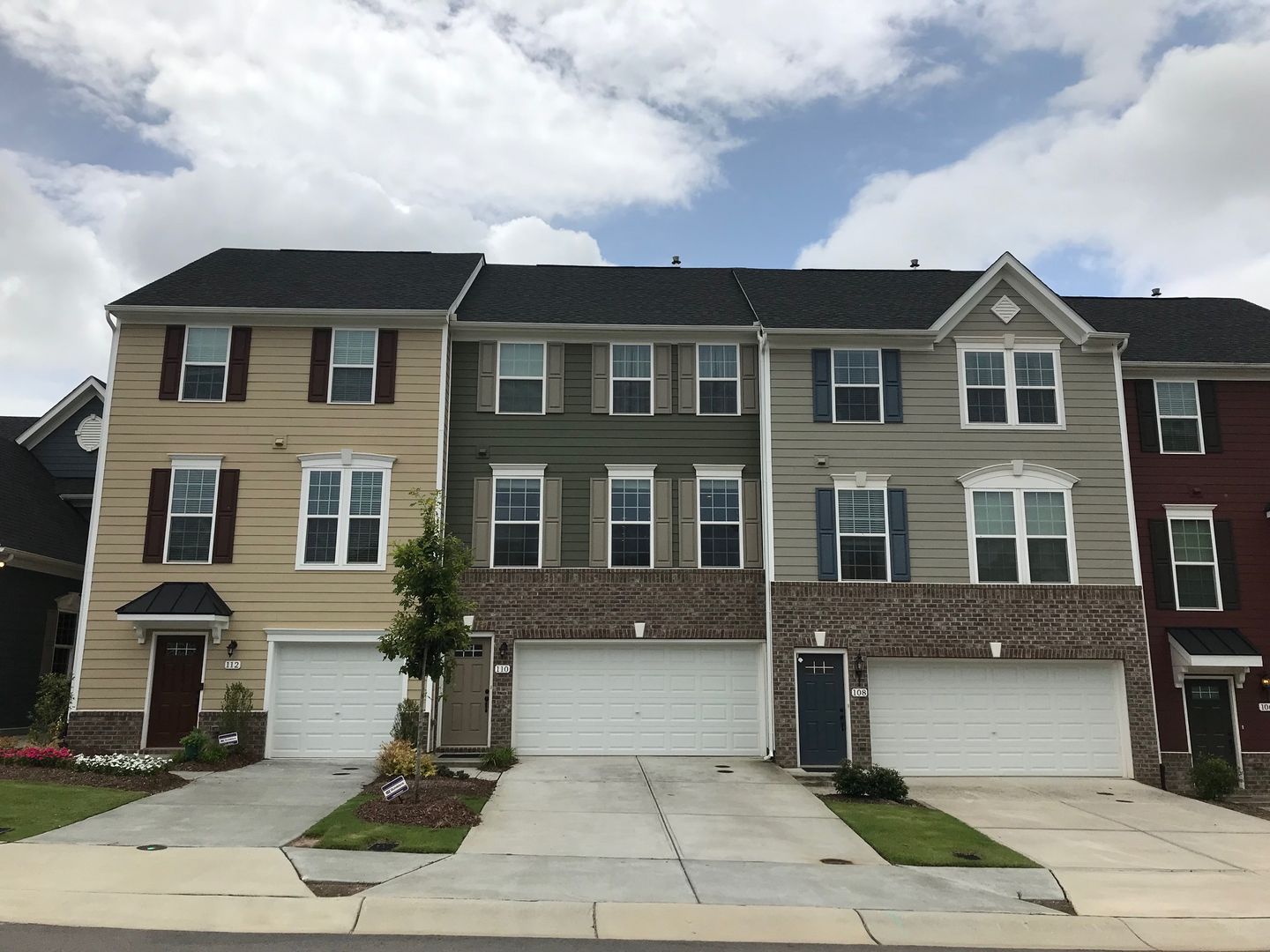 Durham House: 110 Brier Summit