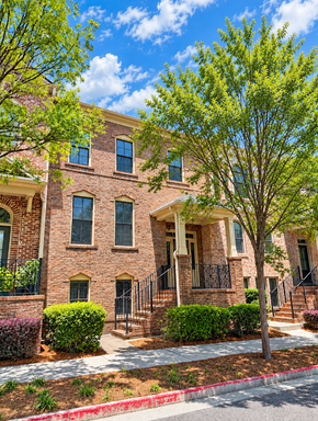 3 Bedroom Townhome – 832 Red Hart Lane, Alpharetta, GA 30004