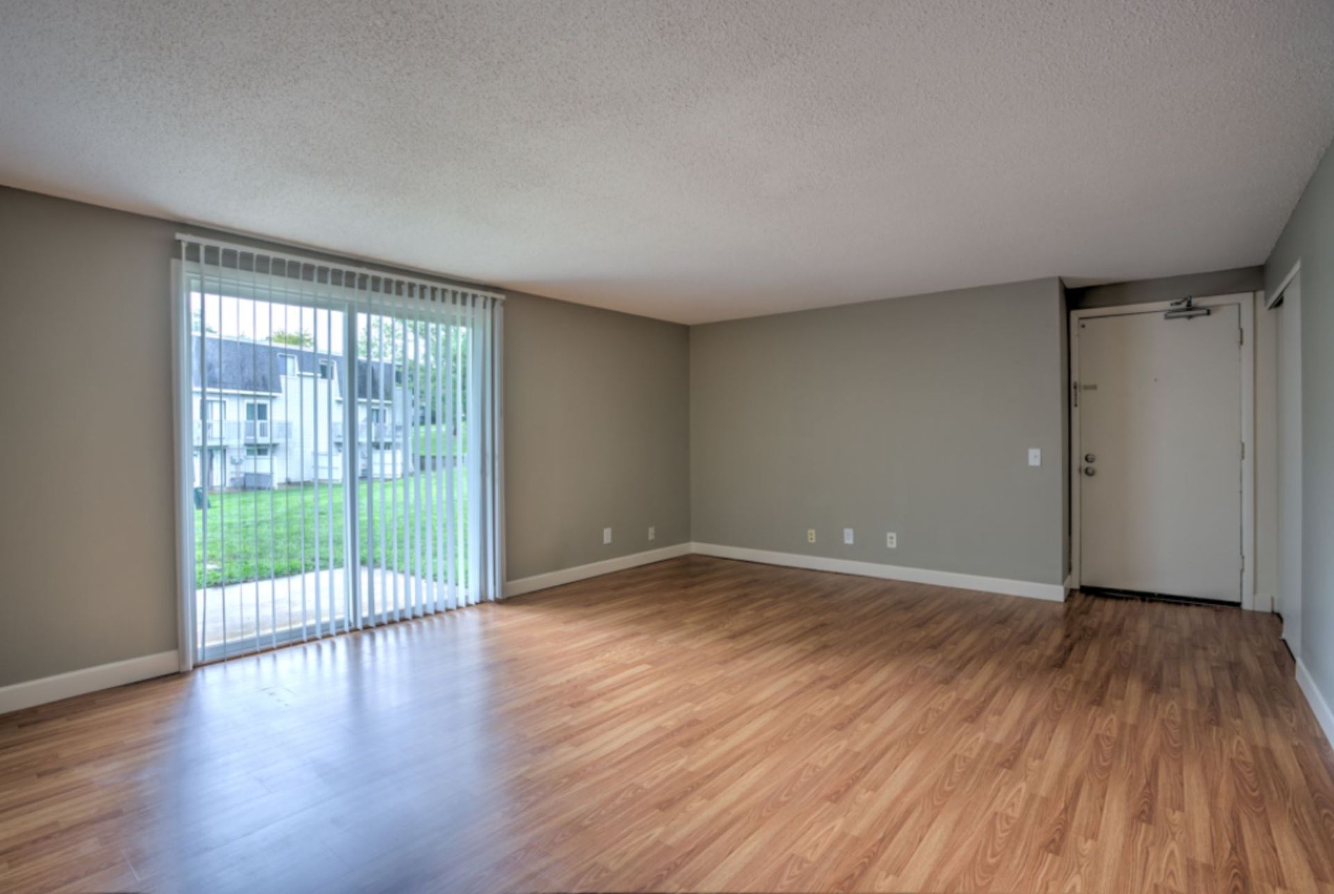 Heatherton Estates 25 of 29