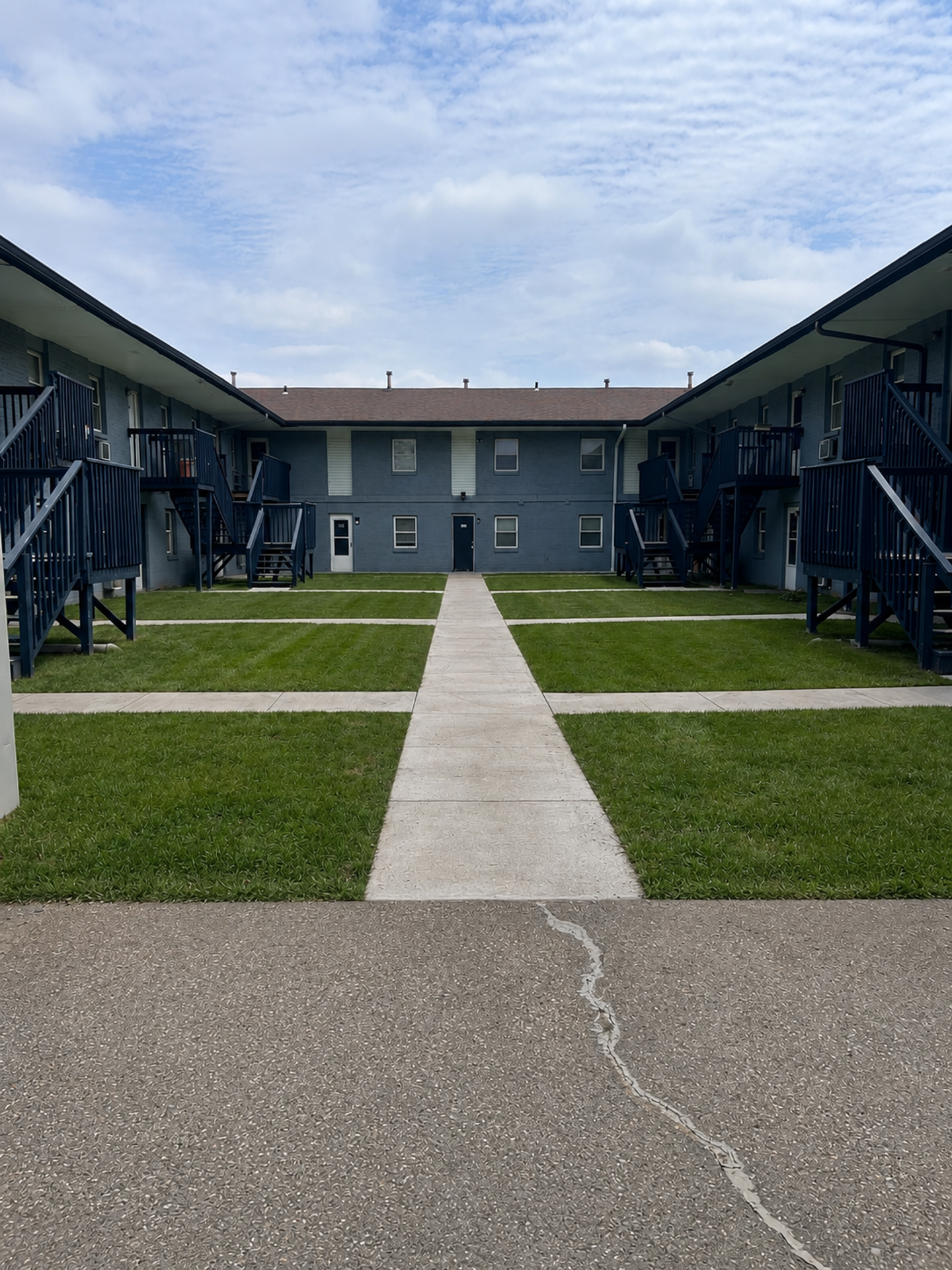 Woodland Apartments 4 of 12