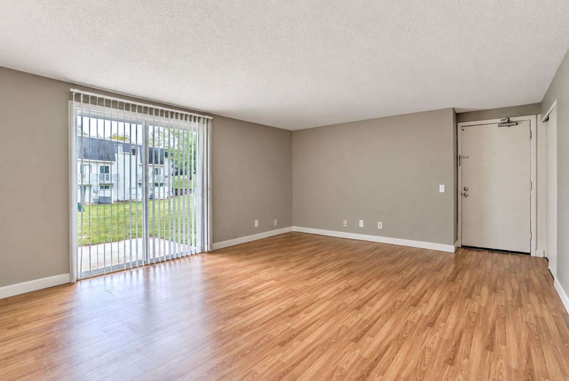 Heatherton Estates 7 of 8