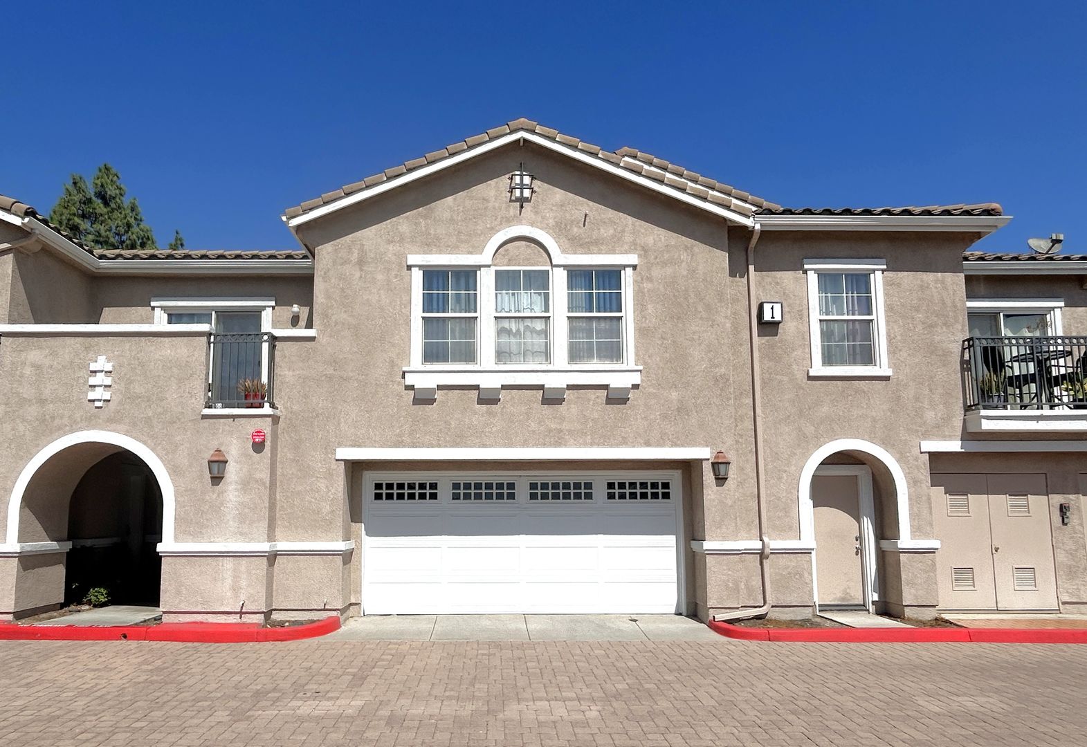 Rancho Cucamonga Condo: 11450 Church St #5