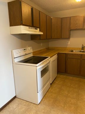 2 bedroom 1 bathroom, pet friendly apartment. – photo 1