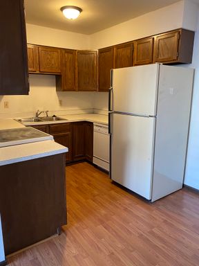 1 Bedroom, 1 Bath Pet Friendly unit with dishwasher, on-site laundry and secure building
