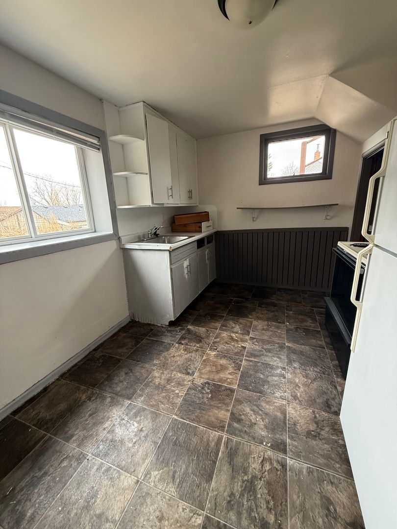 Mandan Apartment: 505 3rd Street Northeast