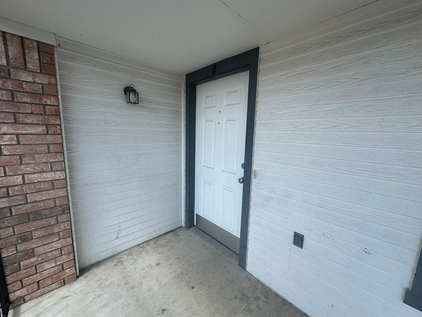 Copperas Cove Apartment: 204 W. Truman Avenue