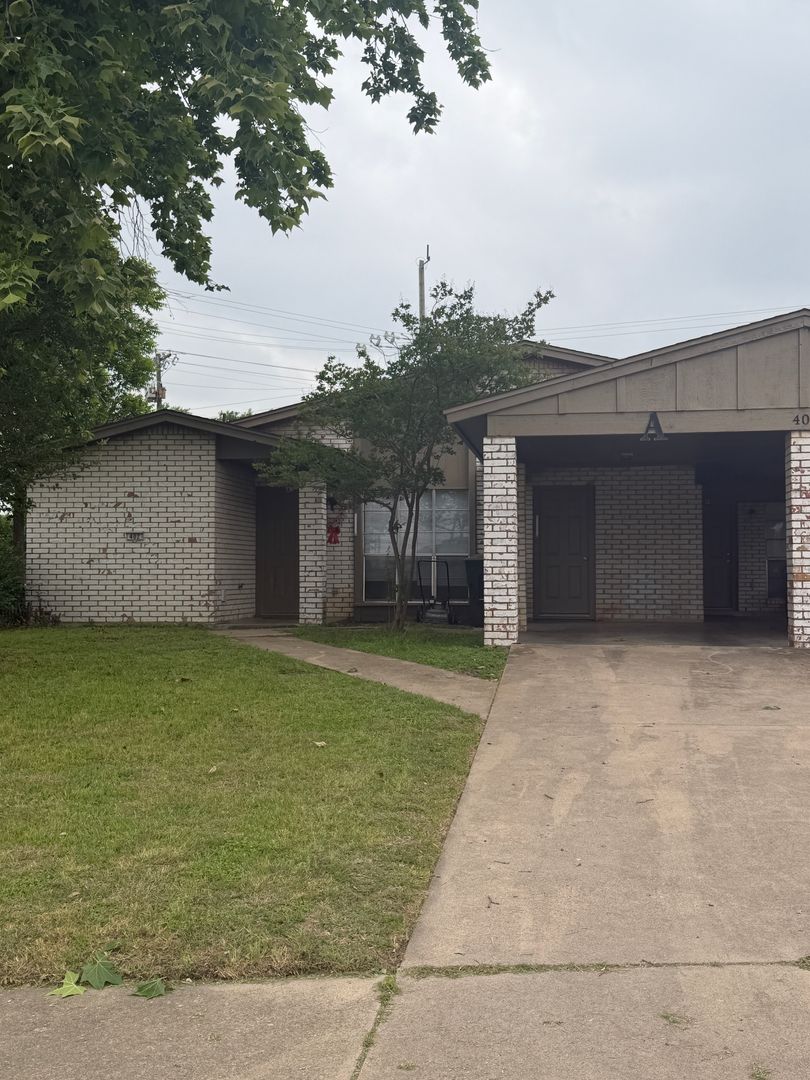 Killeen Apartment: 402 Skyline Drive
