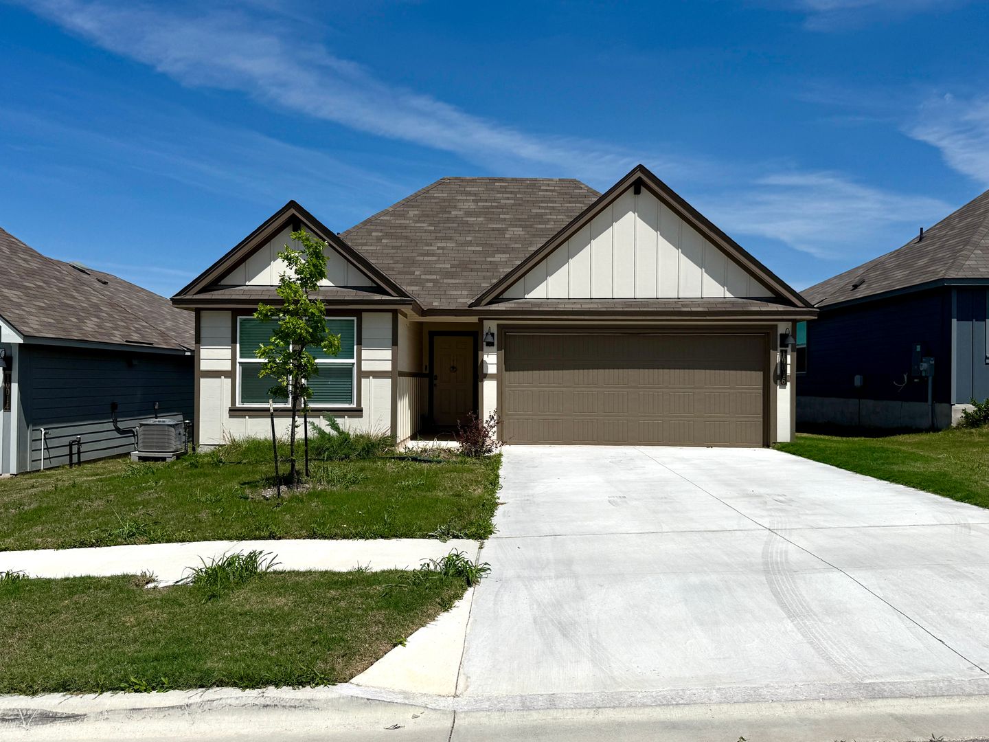 Killeen House: 10016 Avendesora