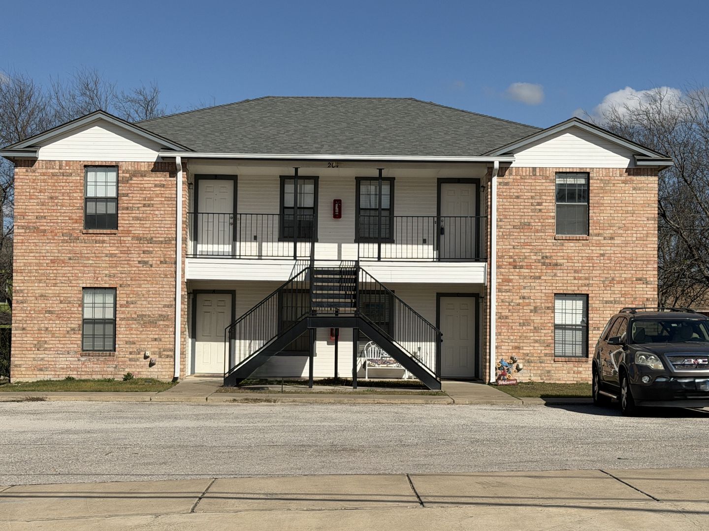 Copperas Cove Apartment: 204 W. Truman Avenue