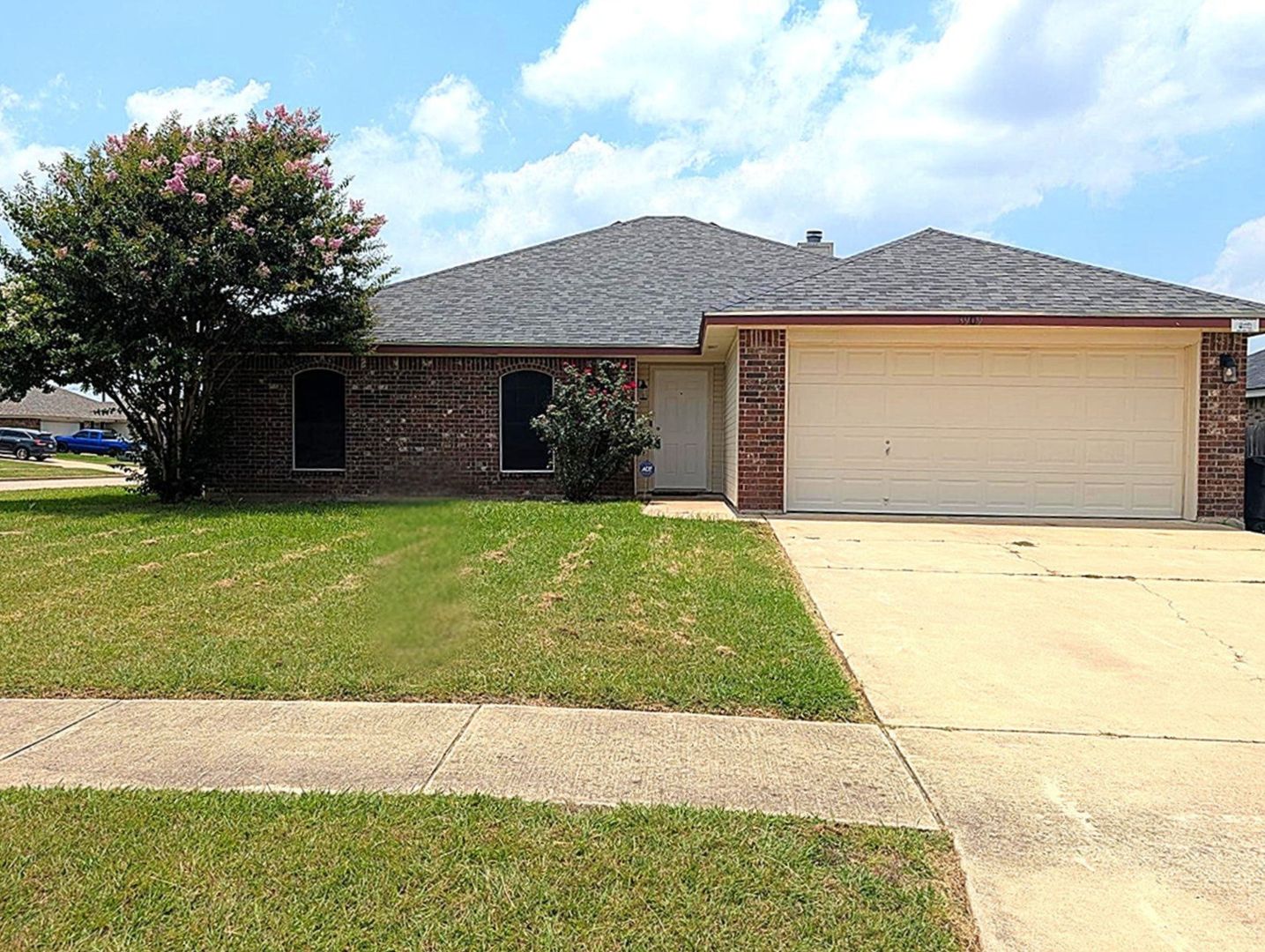 Killeen House: 3909 Bolivar