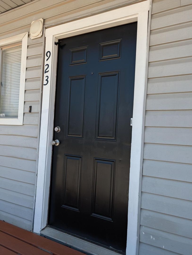 Copperas Cove Apartment: 915 S. 15th Street