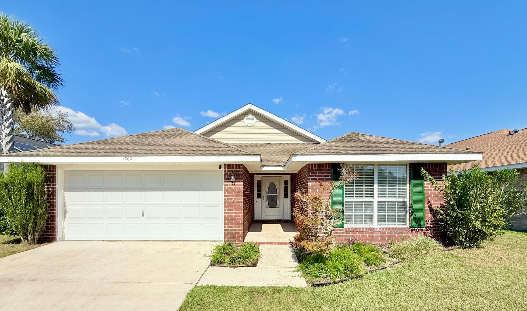 Milton House: 4762 Ribault Lane