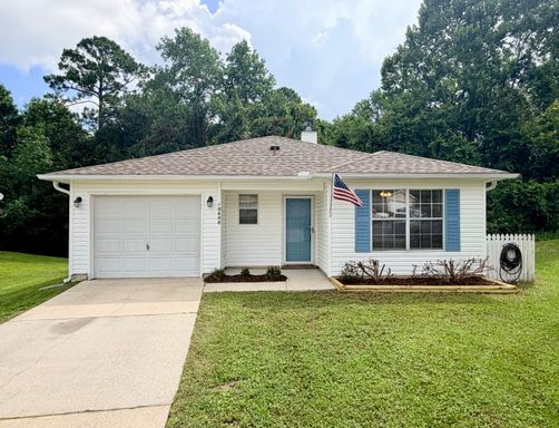 Charming 3-Bedroom Home – photo 1