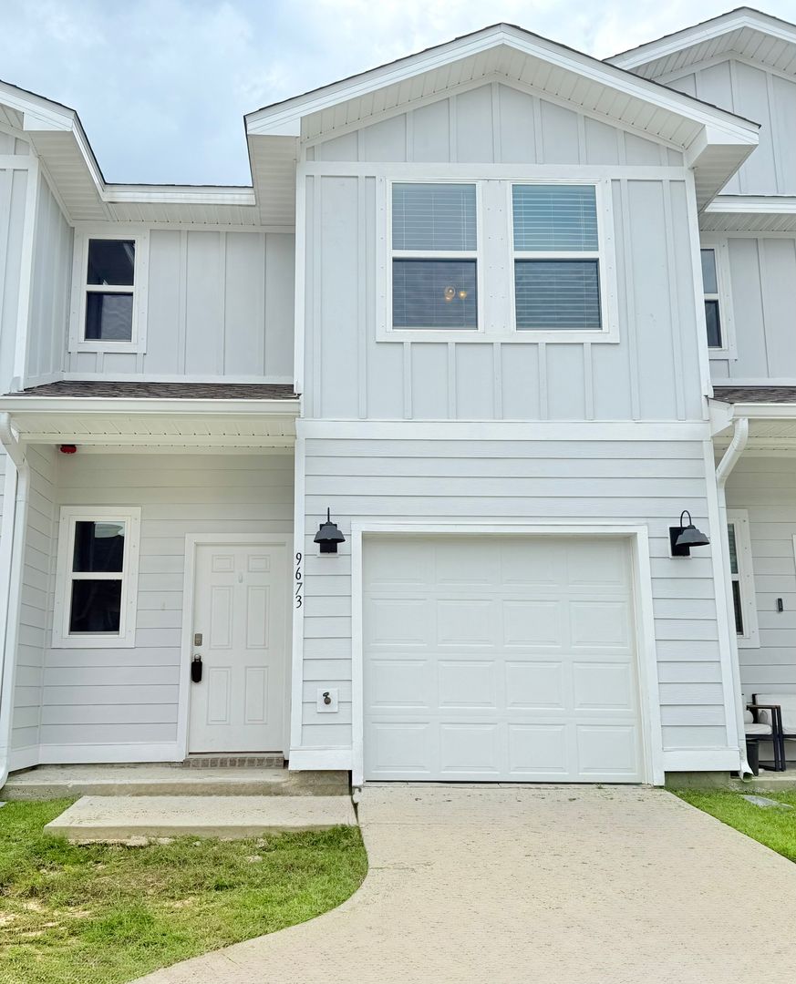 Pensacola House: 9673 Nature Creek Blvd.
