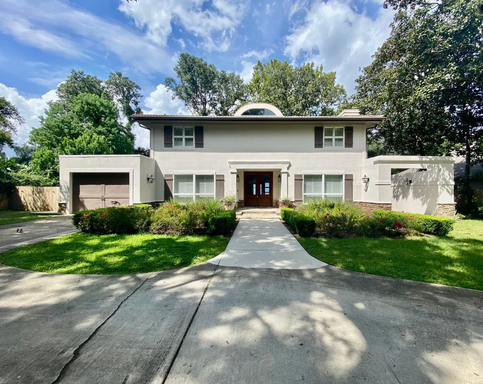 Coming Soon in Gulf Breeze Executive home on Pensacola Bay – photo 1