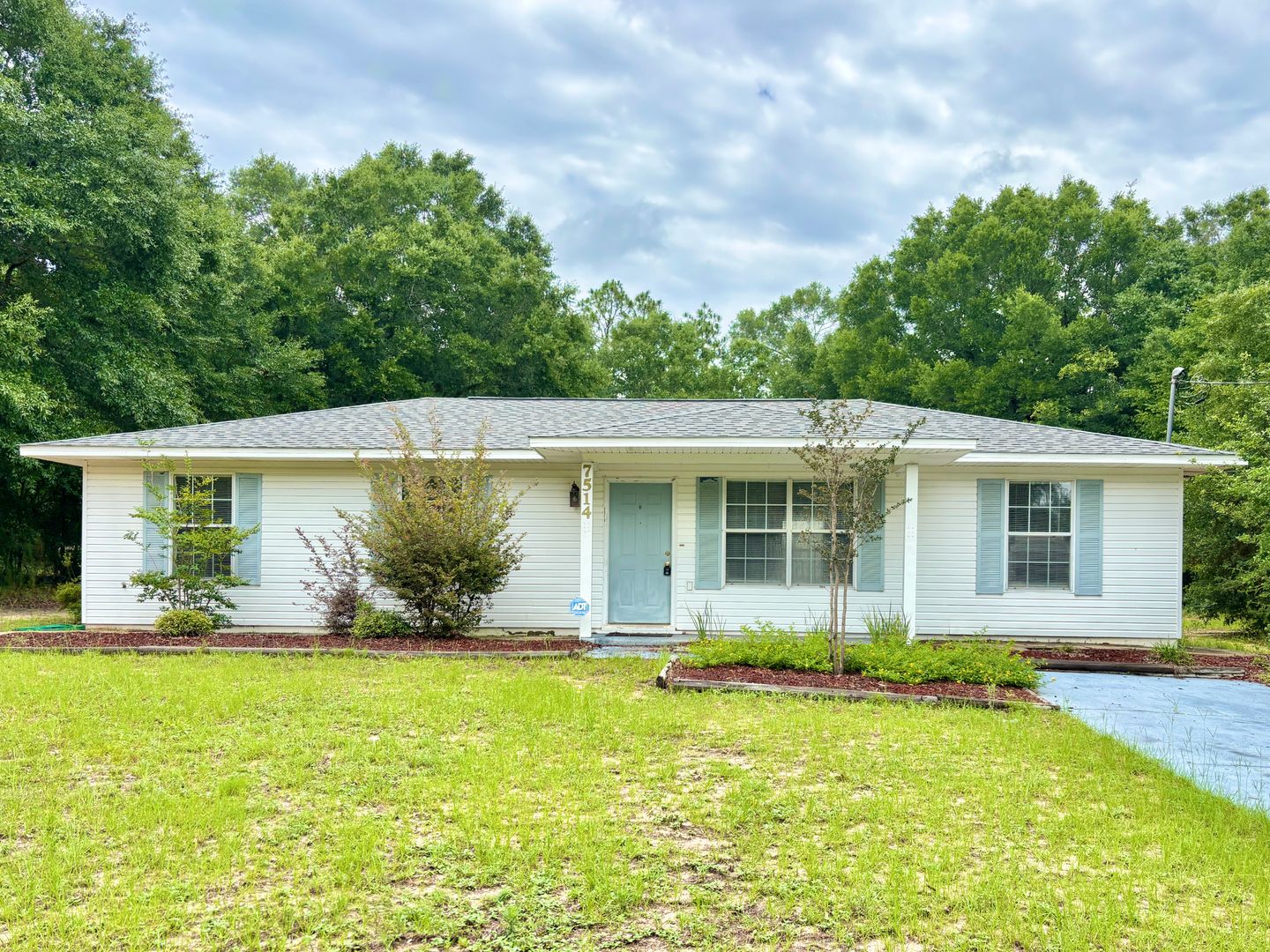 Milton House: 7514 Bowers Dr