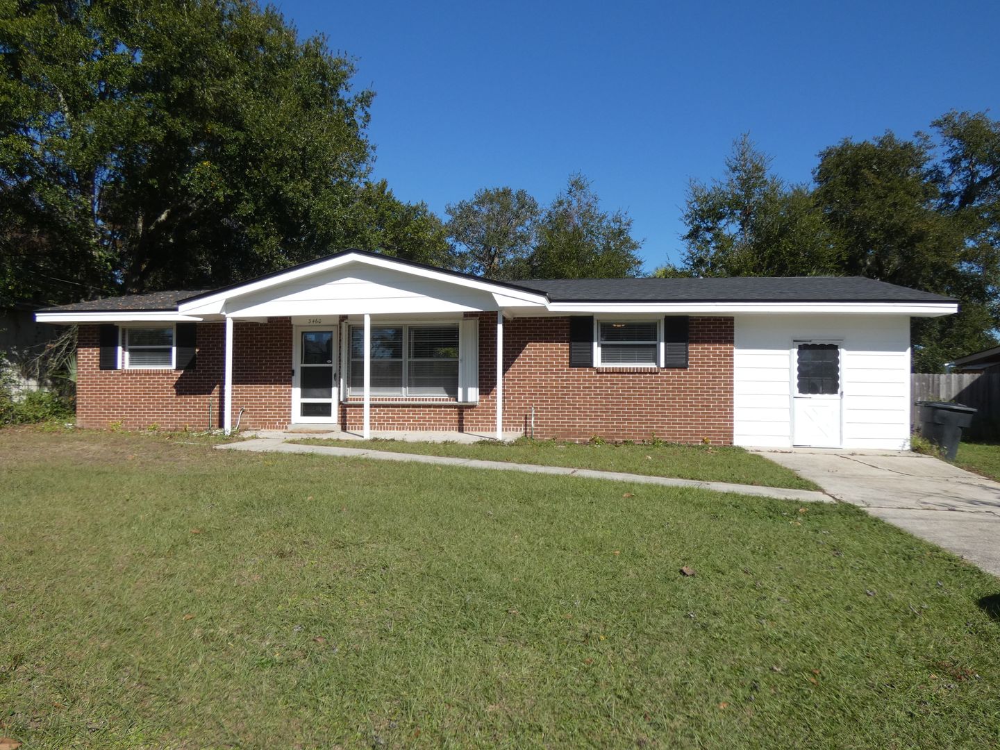 Pensacola House: 3460 Rothschild Drive