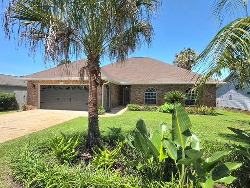 Spacious 4-Bedroom Home - Waterfront Property