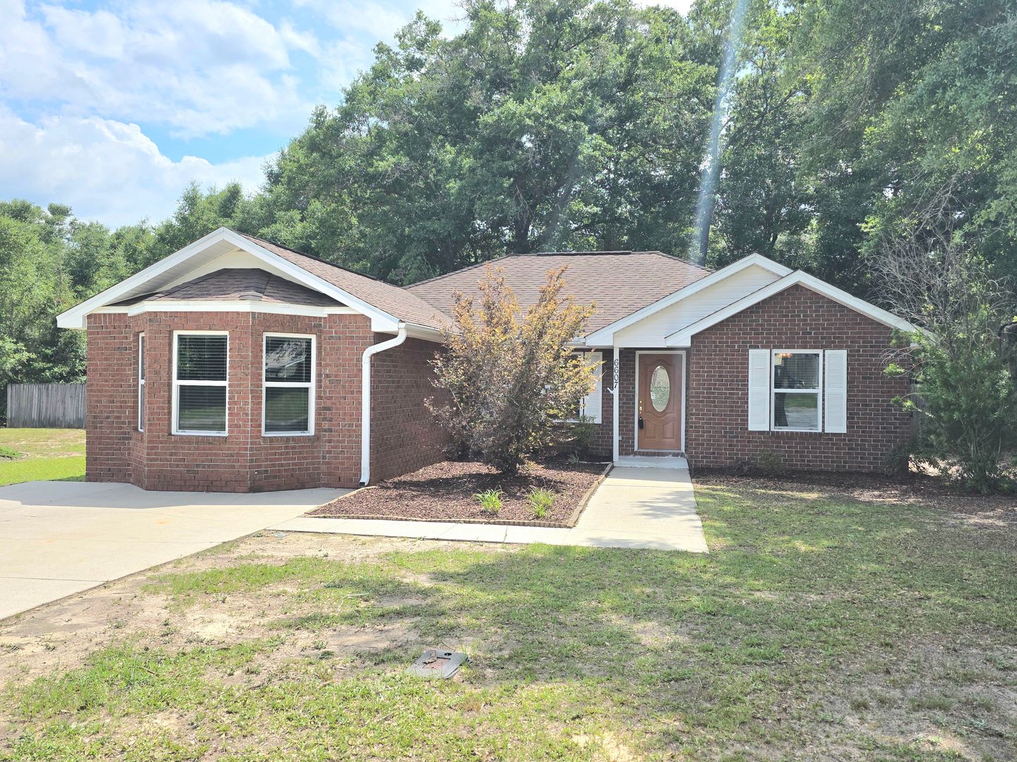 Milton House: 6607 Woodbury Forest Dr
