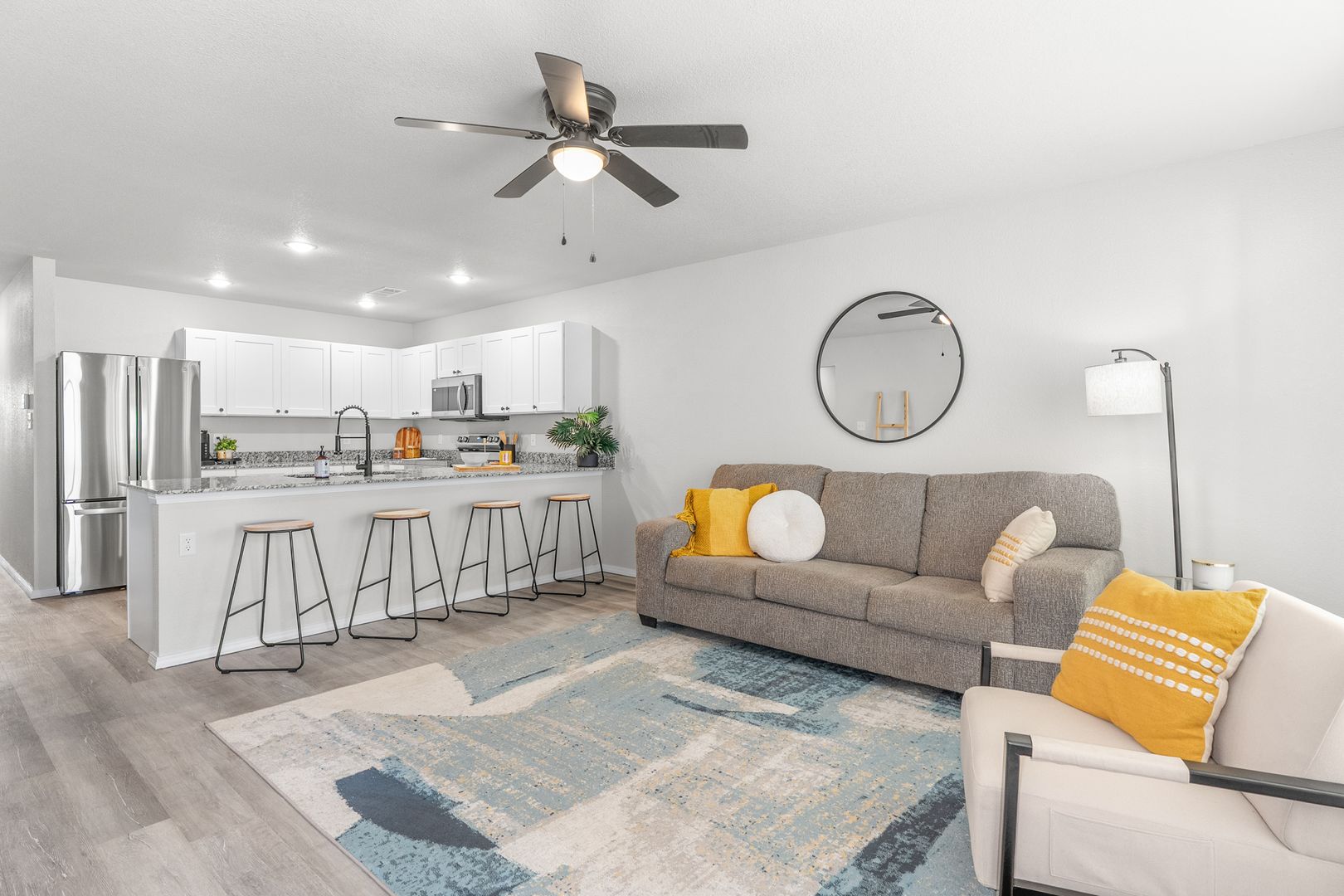Barling Apartment: 1917 Yellowstone Drive