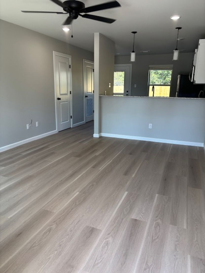 Barling Apartment: P O Box 23100