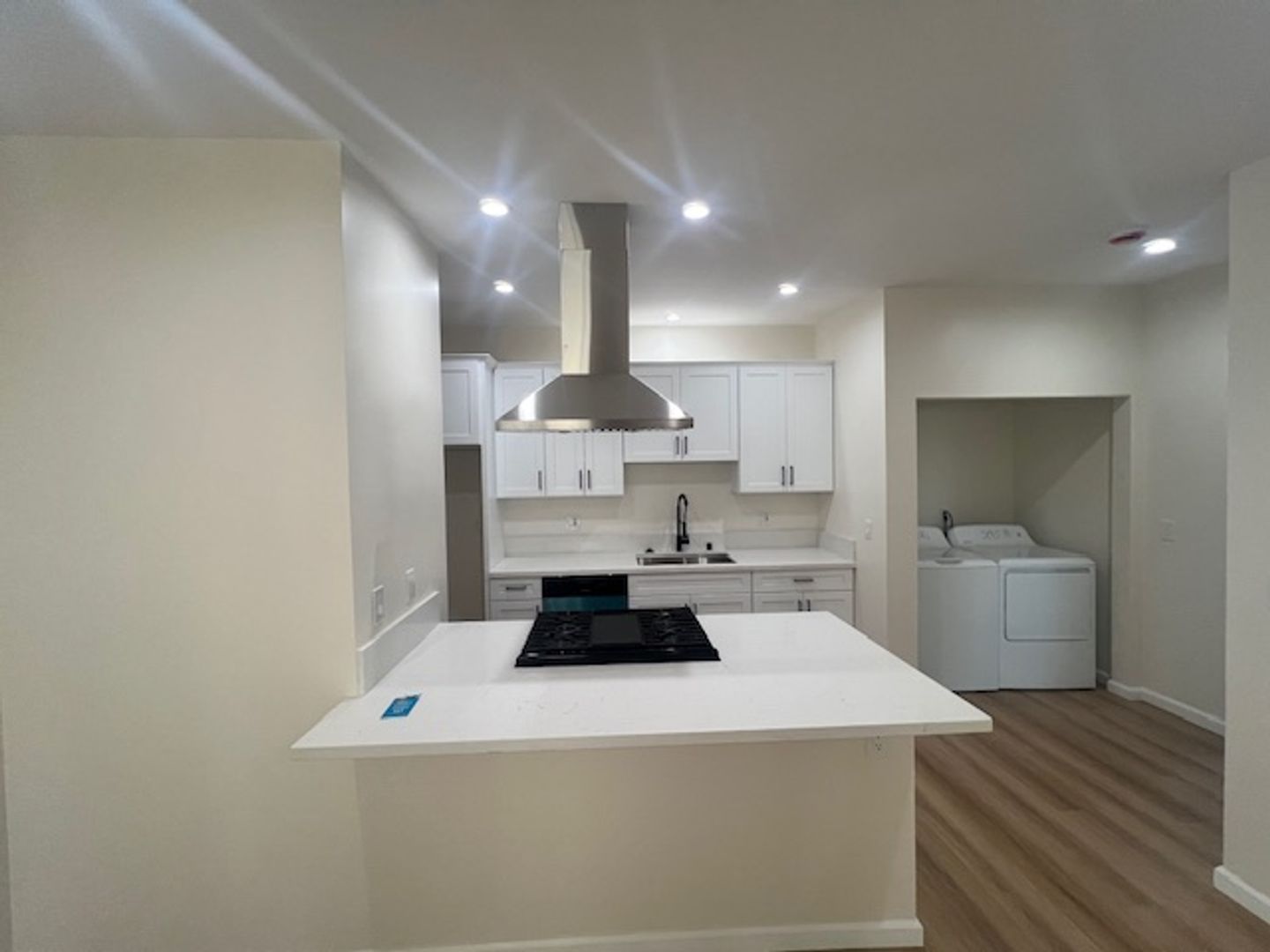 Long Beach Apartment: 4837 Clark Ave