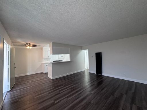 Spacious Lower front Unit in Rose park – photo 1