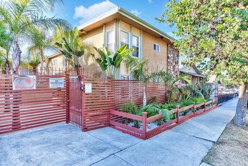 Remodeled 2 bedroom 1 Bath – photo 1