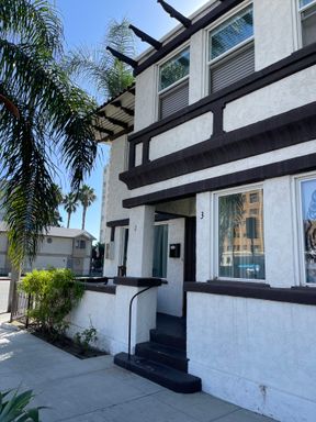 One-Bedroom Beachside Apartment – photo 1