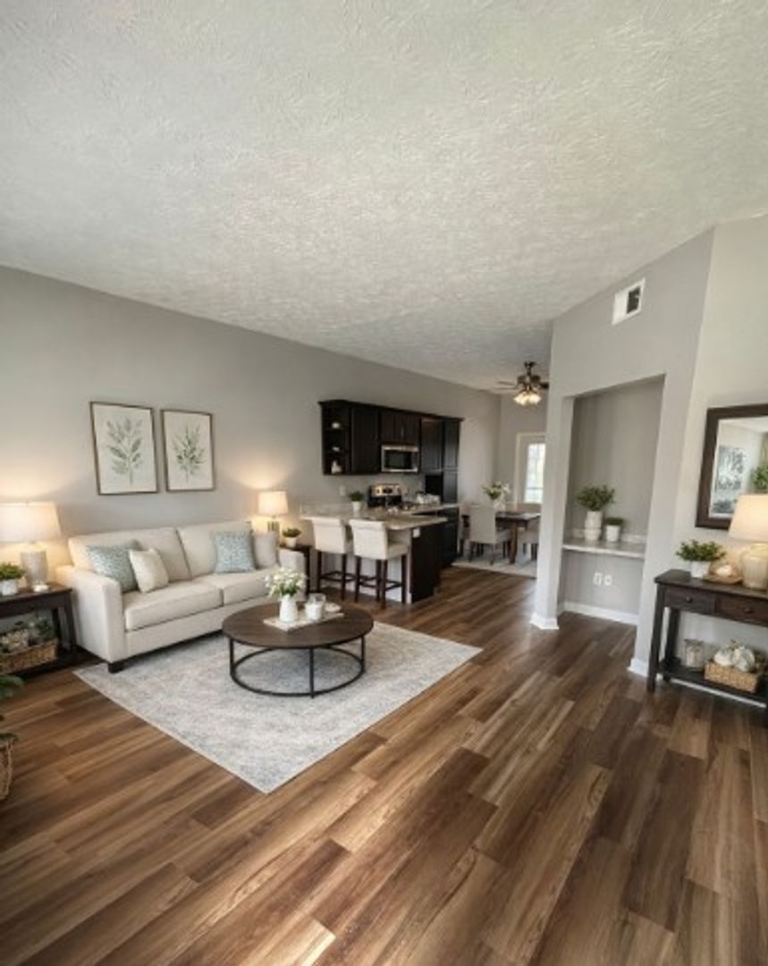 Georgetown Apartment: 101 Collins Path