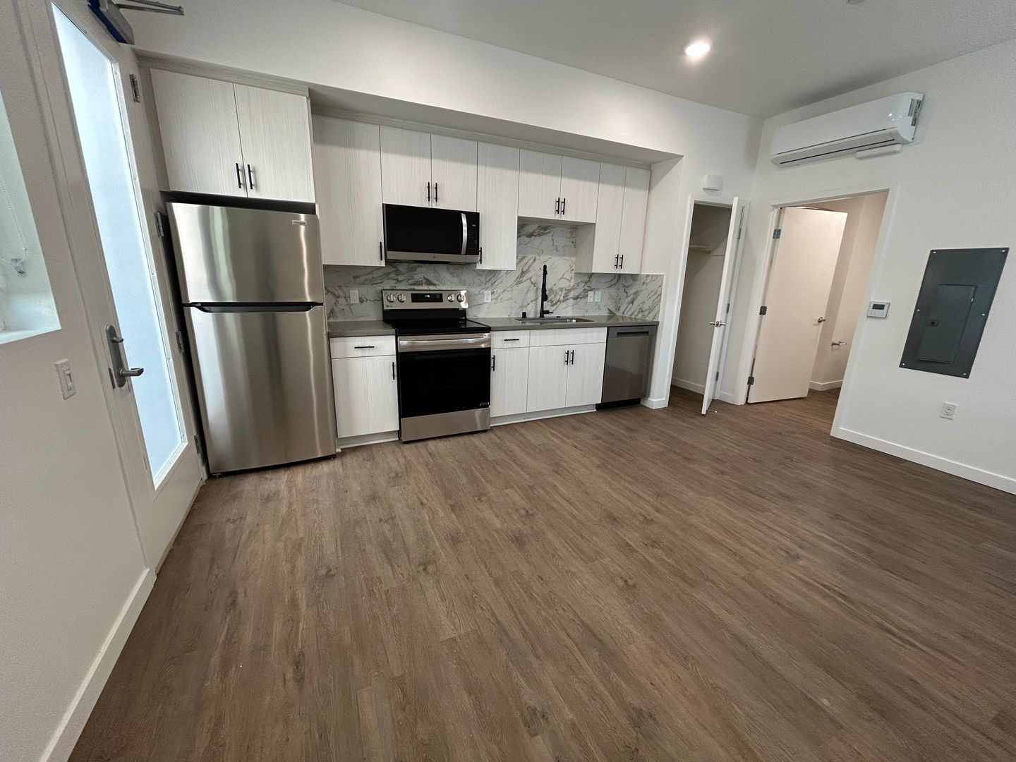 National City Apartment: 2114 E 7th Street