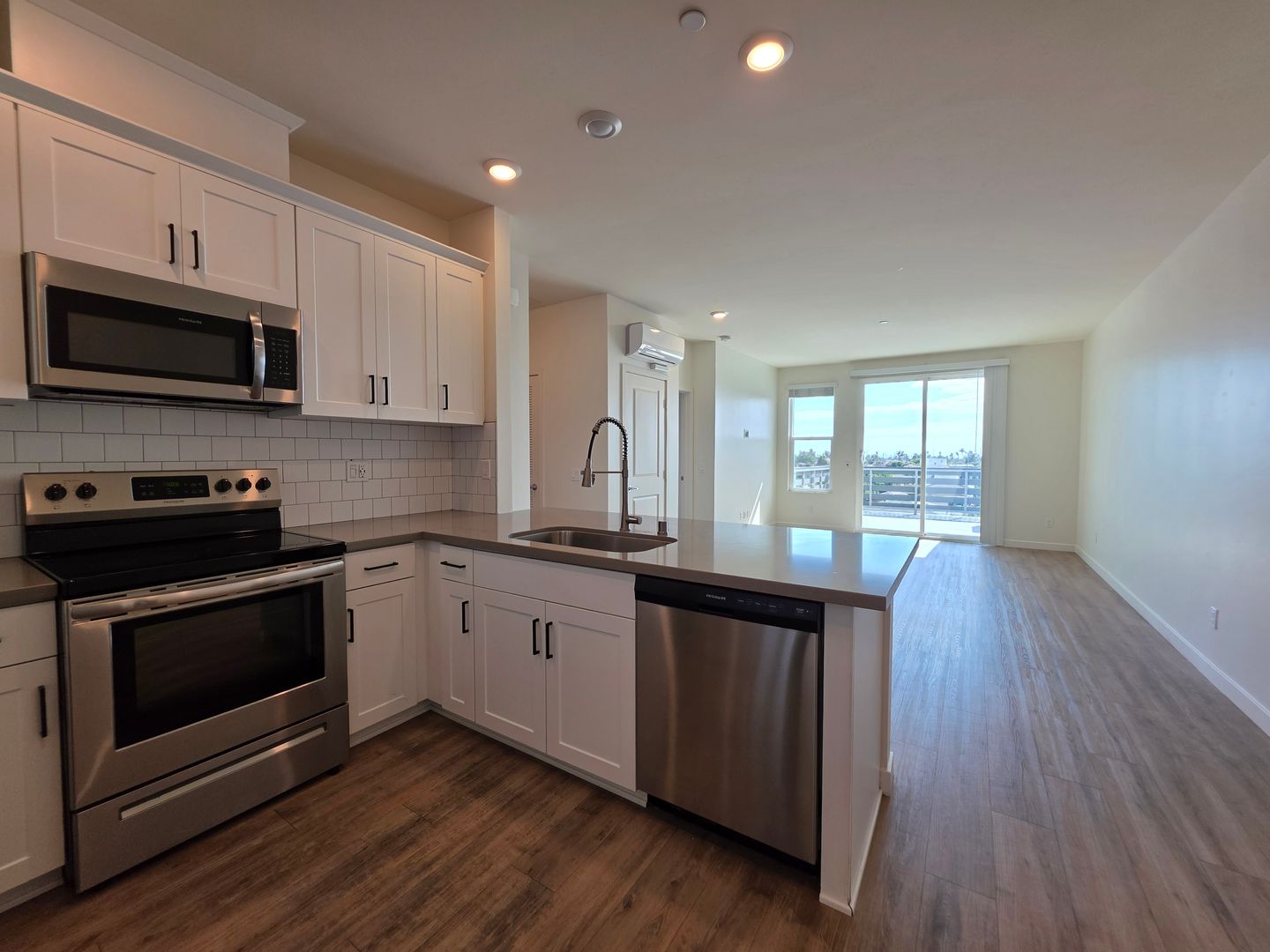 National City Apartment: 310 Palm Ave