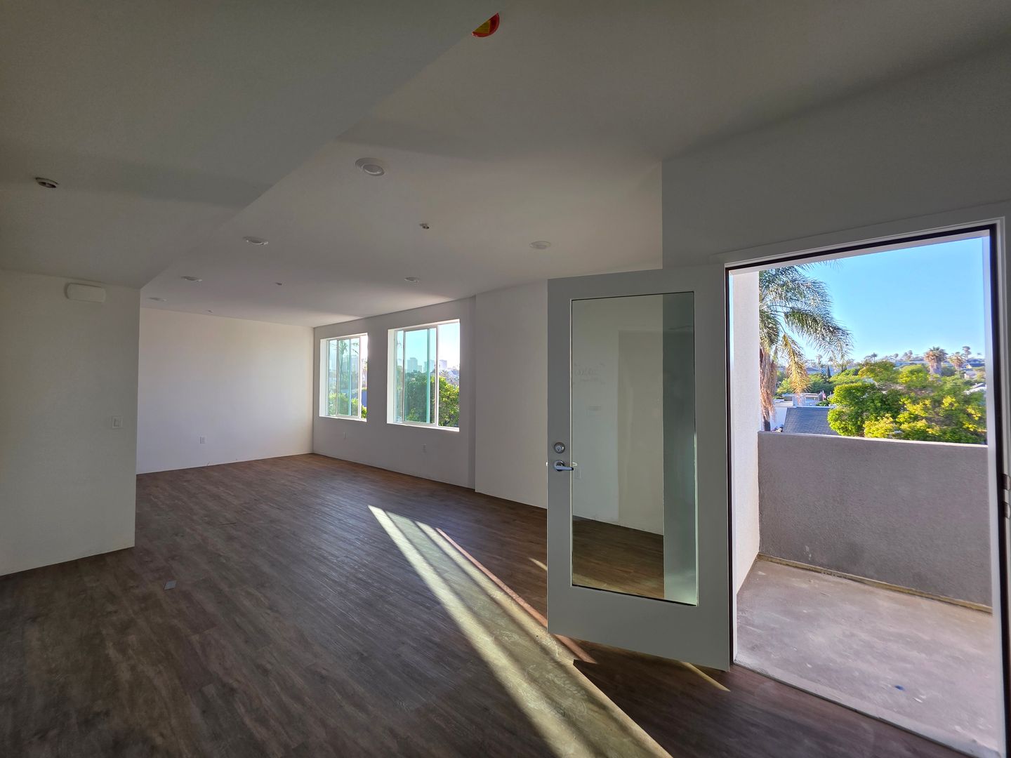 San Diego Apartment: 2435 Imperial Ave