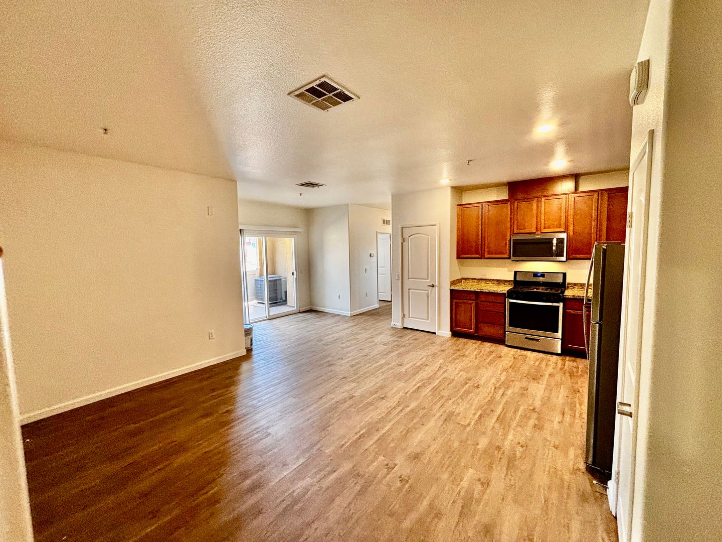 National City Apartment: 1447 Sheryl Ln