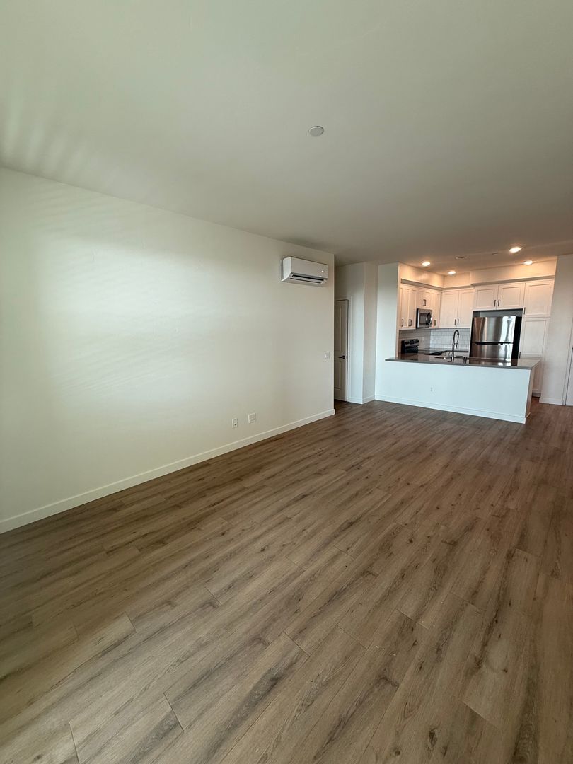 National City Apartment: 310 Palm Ave